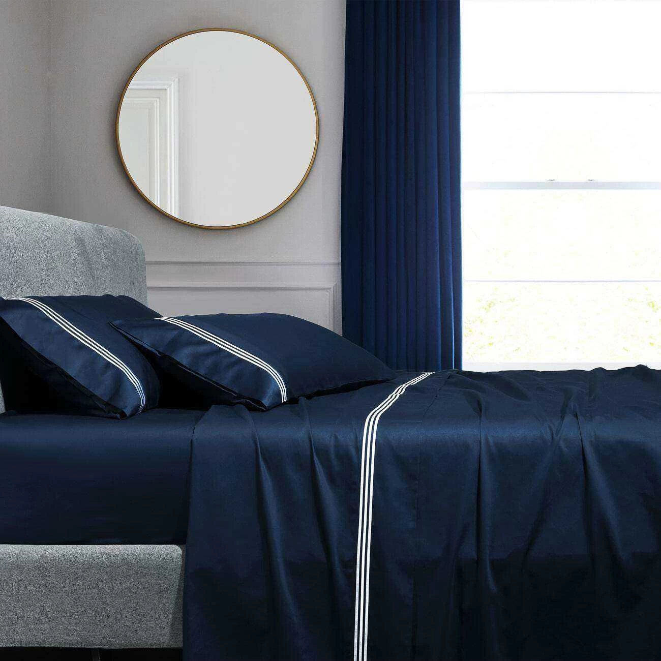 Ritz 1000 TC Embroidered Navy With White Quilt Cov 3 Ritz 1000 TC Embroidered Navy With White Quilt Cov - Image 3