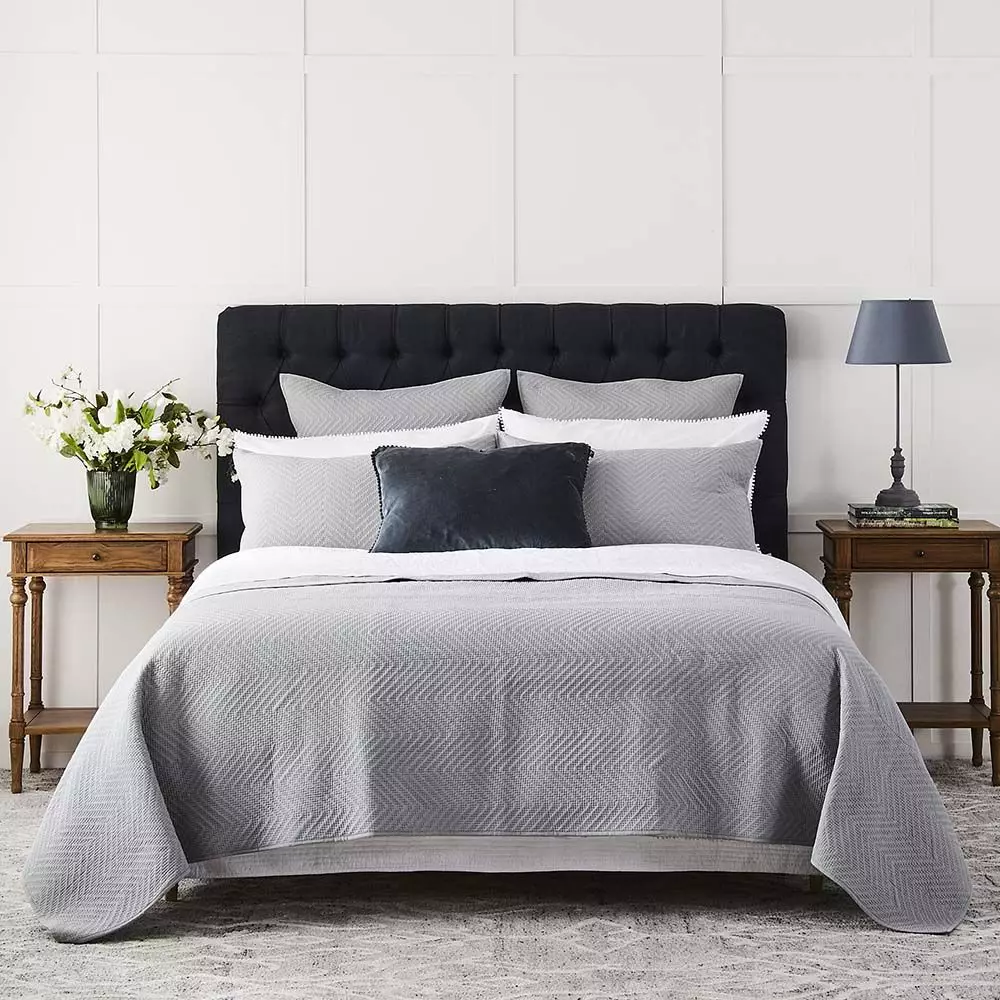 Sheffield Coverlet 240x260 2 Sheffield Coverlet 240x260 - Image 2