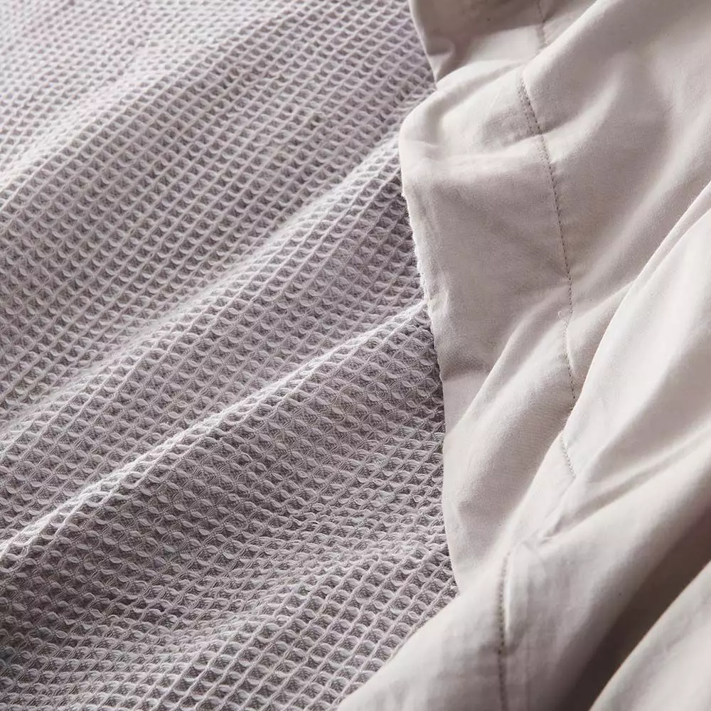 Flemish Quilt Cover - Dove 4 Flemish Quilt Cover - Dove - Image 4