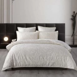 Bedding Specialty Shop 16 Fleur Quilt Cover Set