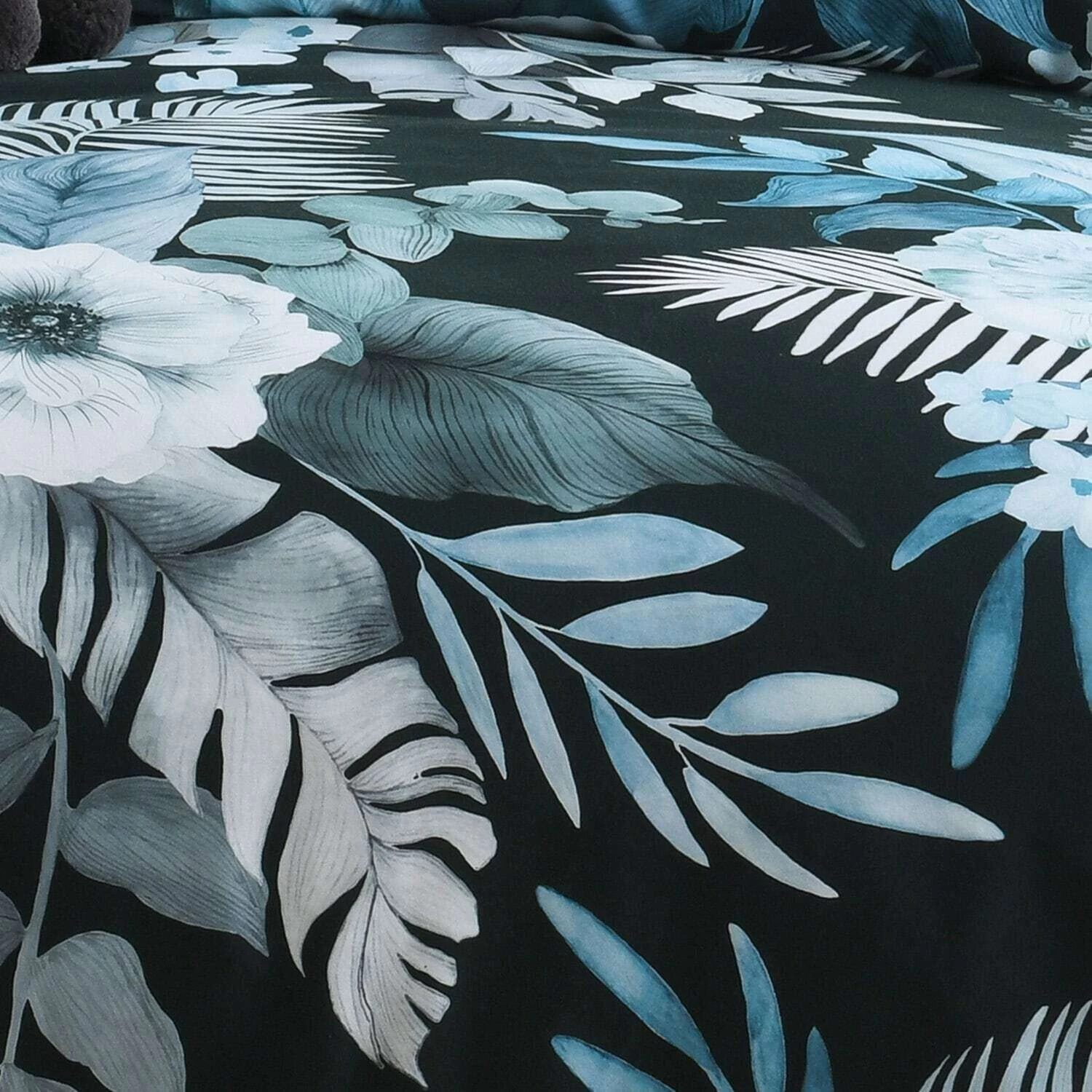 Beverly Quilt Cover Set 3 Beverly Quilt Cover Set - Image 3