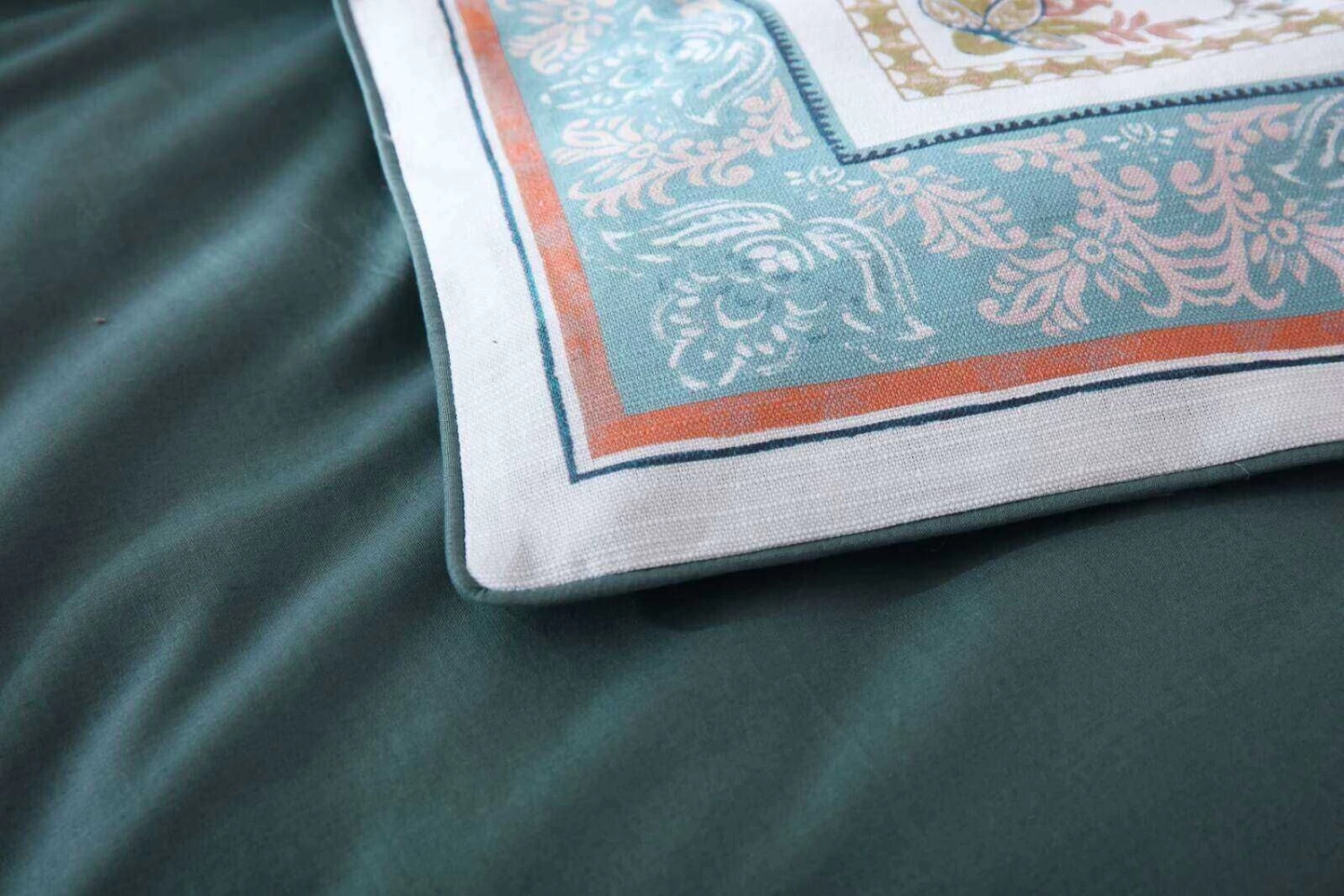 Floreana Quilt Cover Set 5 Floreana Quilt Cover Set - Image 5