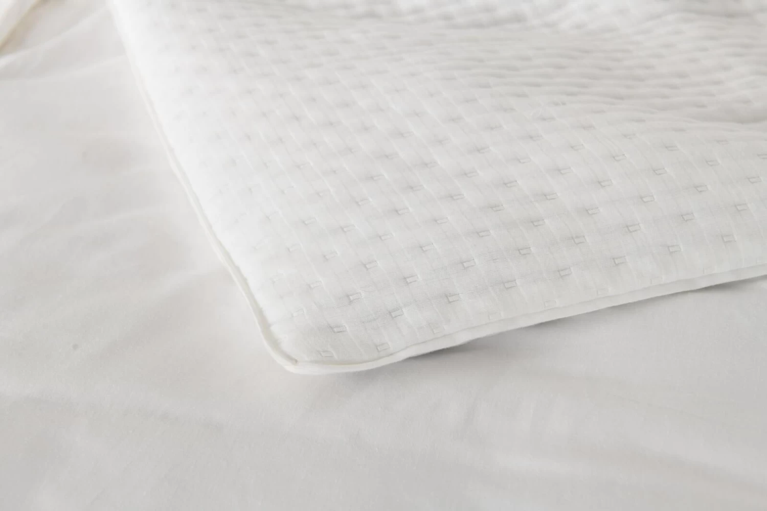 Bronte Quilt Cover Set 4 Bronte Quilt Cover Set - Image 4