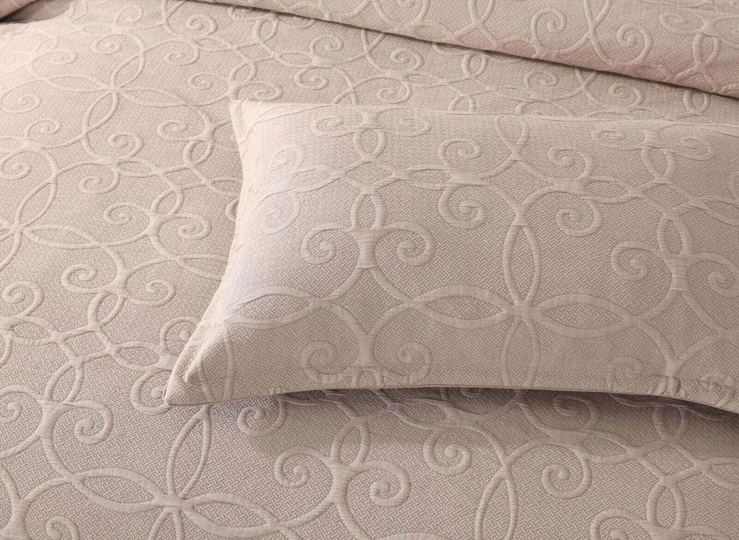 Abigail Quilt Cover Set 3 Abigail Quilt Cover Set - Image 3