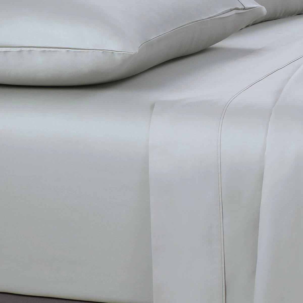 400 Thread Count Fitted Sheet Silver 3 400 Thread Count Fitted Sheet Silver - Image 3
